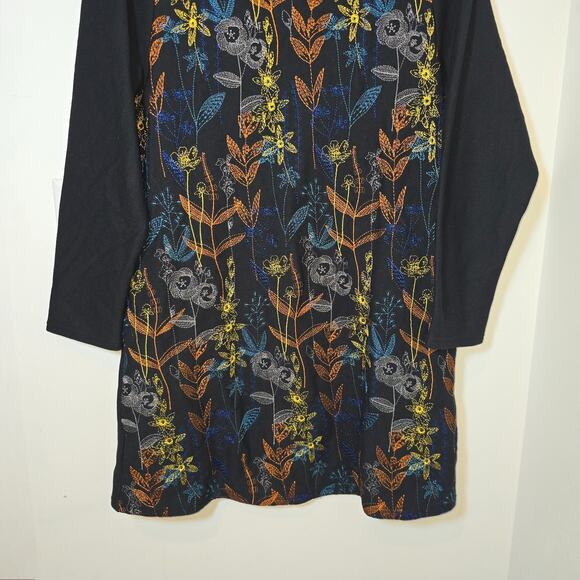 Black Floral Embroidered Sweatshirt Dress Tunic Size S Pockets Boho Artsy - Picture 3 of 8